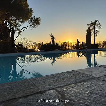 Feriehus La Arte Del Lupo-two Birds Castelluccio (Arezzo)